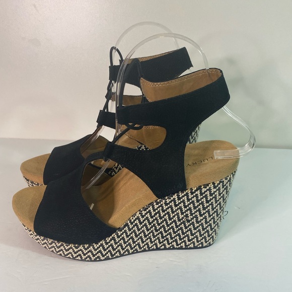 Lucky Brand Yejidas Sandals size 9 NWOT - Picture 5 of 9